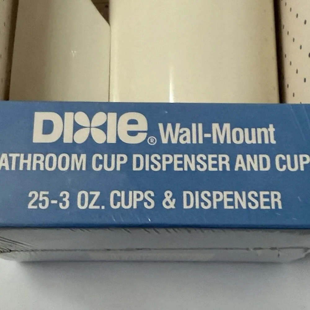 Vintage 1987 Dixie Bathroom Wall Mount Cup Dispenser and Cups NOS USA